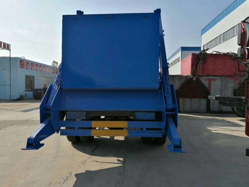 東風天錦10-12方擺臂垃圾車