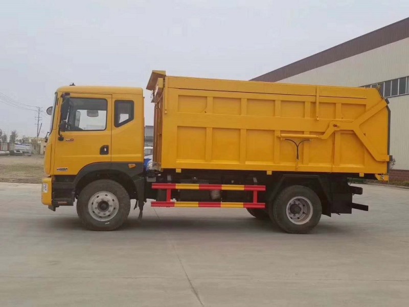 東風多利卡D9（12方）對接垃圾車