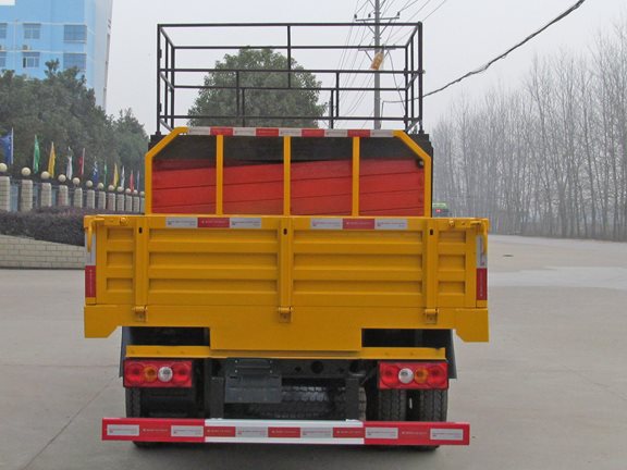 江鈴雙排座8-10米平臺升降高空作業車圖片