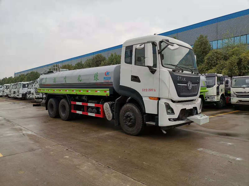 東風天龍灑水車（18方）