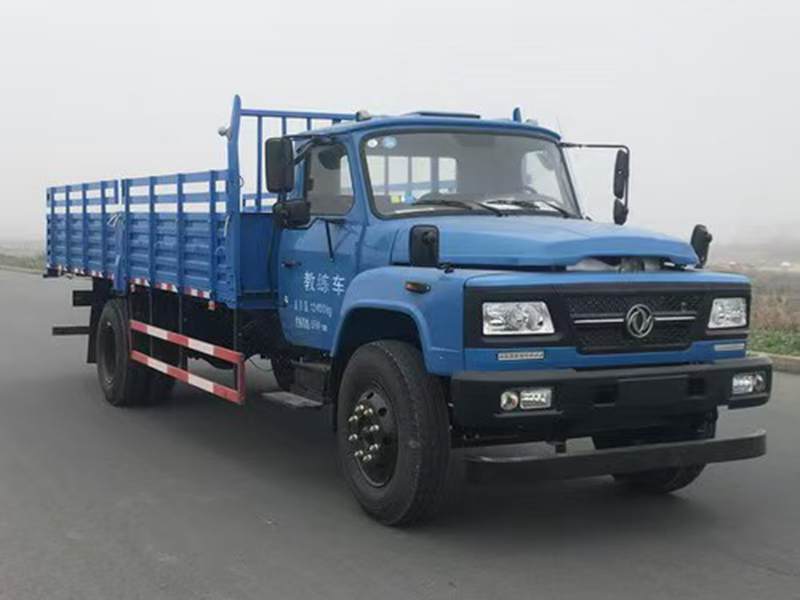 東風(fēng)尖頭140教練車